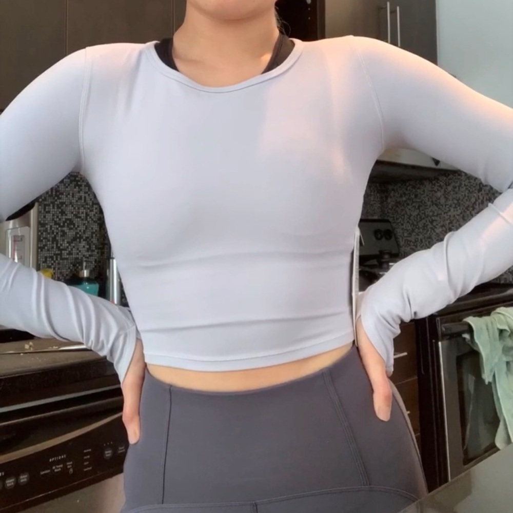 NWOT Lululemon Ever Elated LS *nulu Size 4